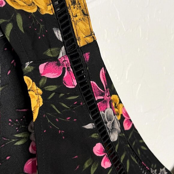 Torrid Black Floral V-Neck Georgette Ladder Trim Chiffon Tank Blouse 3 3X 22/24 - Picture 7 of 7